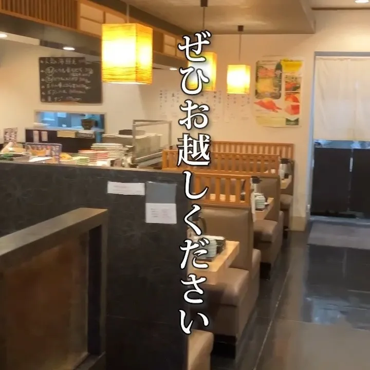 目の前で揚げるサクサクの天ぷらと、職人が握る本格お寿司 🍣✨